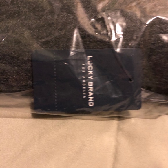 Lucky Brand scarf - Picture 3 of 4